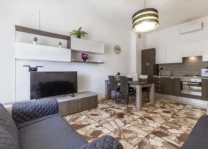 公寓 Piazza Santa Maria Apartment - Comfort & Relax 萨萨里