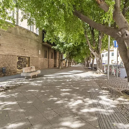 Lovely Piazza Santa Maria شقة ساساري