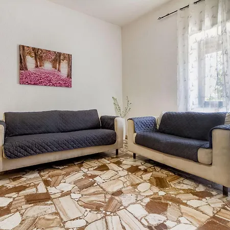 Lovely Piazza Santa Maria Apartment Sassari
