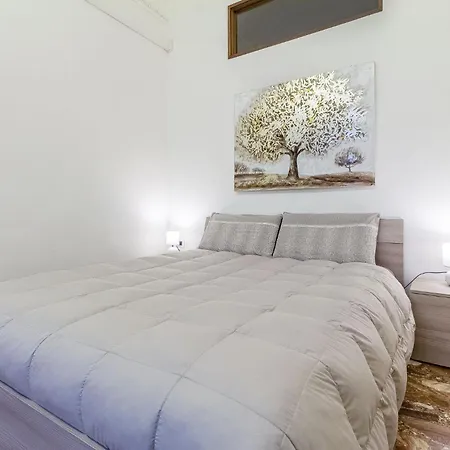 Lovely Piazza Santa Maria Apartment Sassari