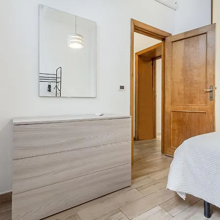Apartment Lovely Piazza Santa Maria Sassari