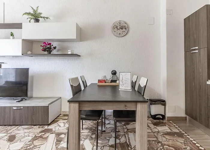Piazza Santa Maria Apartment - Comfort & Relax *